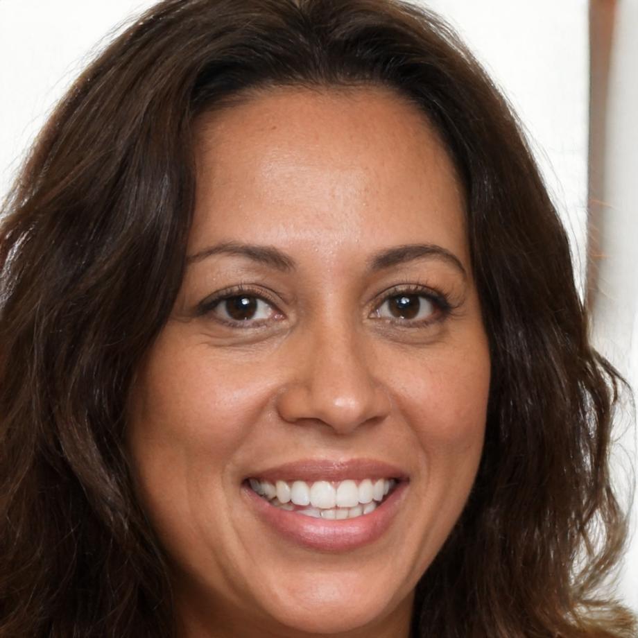 Portrait of Freya Calloway