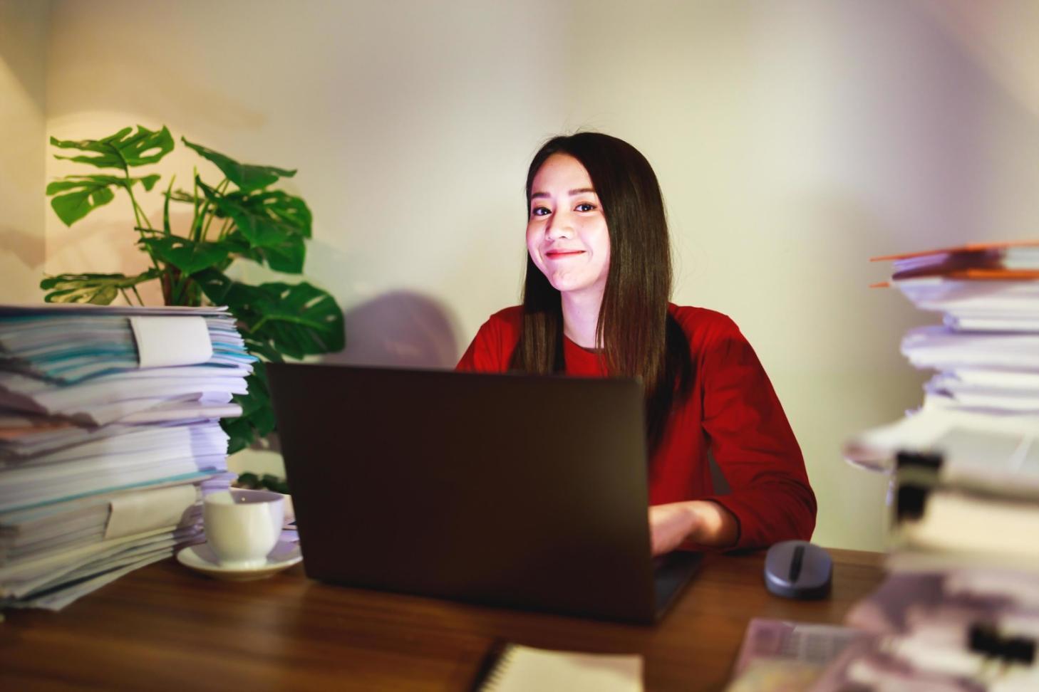 Interactive financial planning dashboard demonstrating real-time scenario adjustments